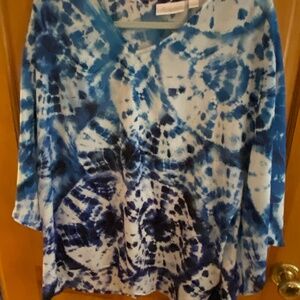 Belle by Kim Gravel Aloha top